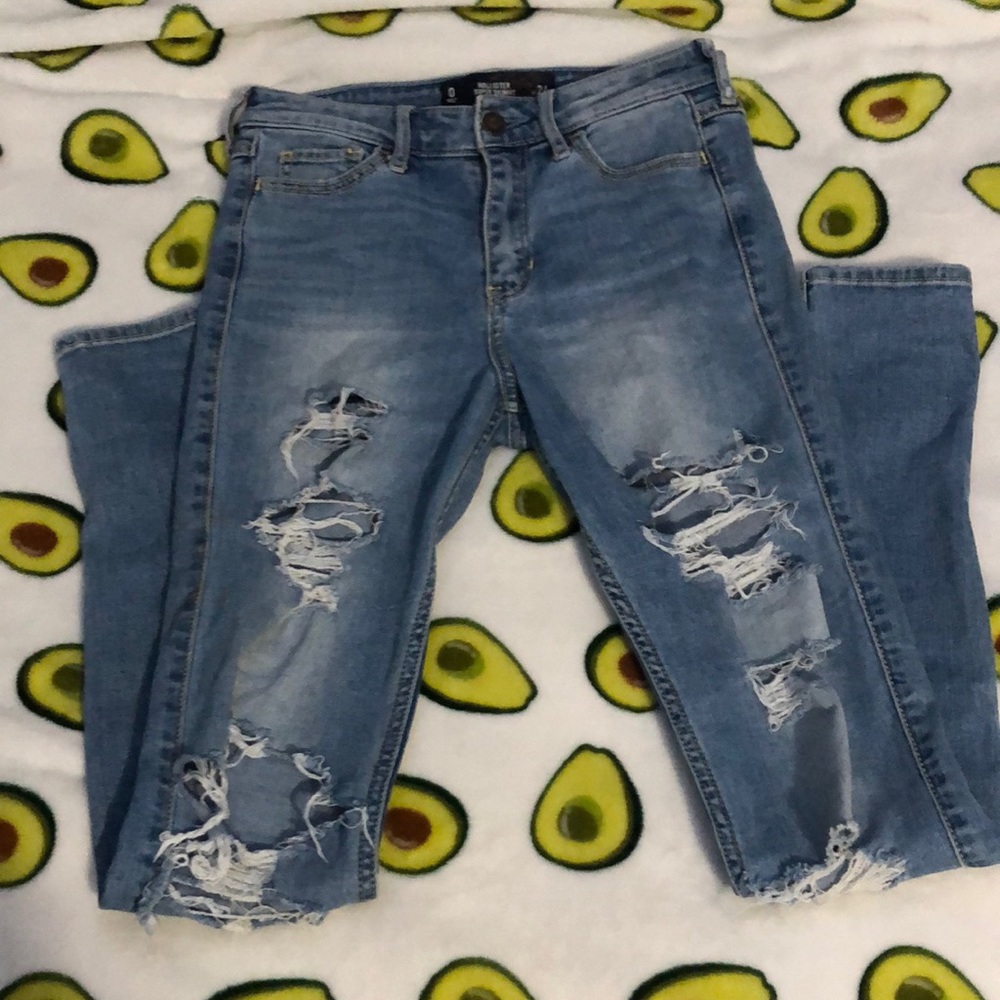 Ripped jeans